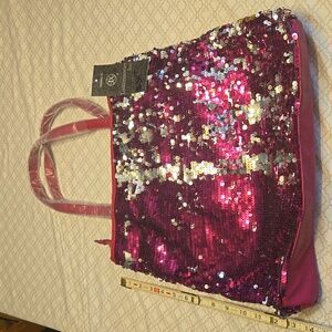 NWT Luxcessories Inc. Handbag Co. Faux Pink leather with Pink and Silver Squines